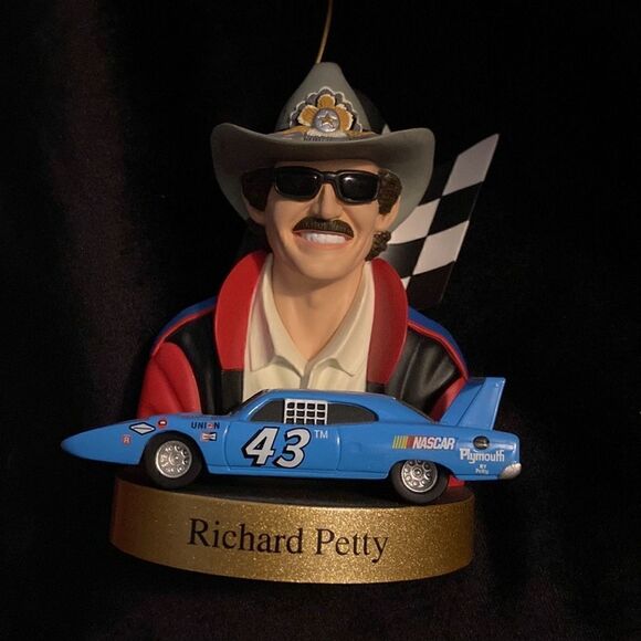 Vintage Richard Petty Hallmark #43 Keepsake Ornament 1998 NASC… - Picture 4 of 6